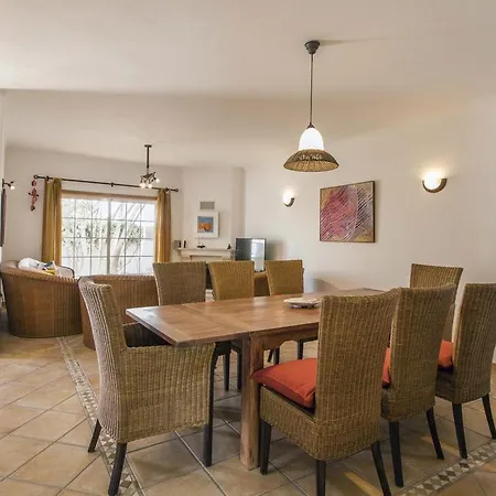 Tucan Great 4 Bedroom House Heated Pool Short Walk To Porto Do Mos