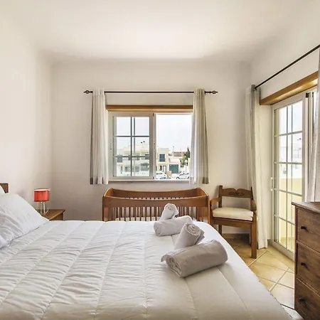 Tucan Great 4 Bedroom House Heated Pool Short Walk To Porto Do Mos * لاغوس