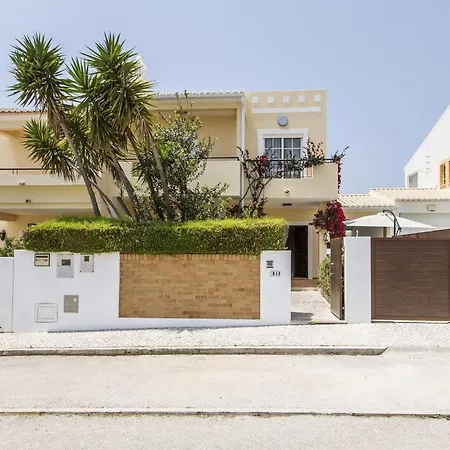 Tucan Great 4 Bedroom House Heated Pool Short Walk To Porto Do Mos