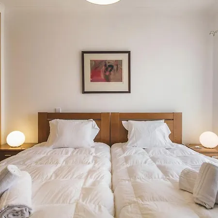 Tucan Great 4 Bedroom House Heated Pool Short Walk To Porto Do Mos فيلة لاغوس