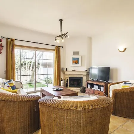 Tucan Great 4 Bedroom House Heated Pool Short Walk To Porto Do Mos Willa