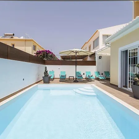 Villa Tucan Great 4 Bedroom House Heated Pool Short Walk To Porto Do Mos *